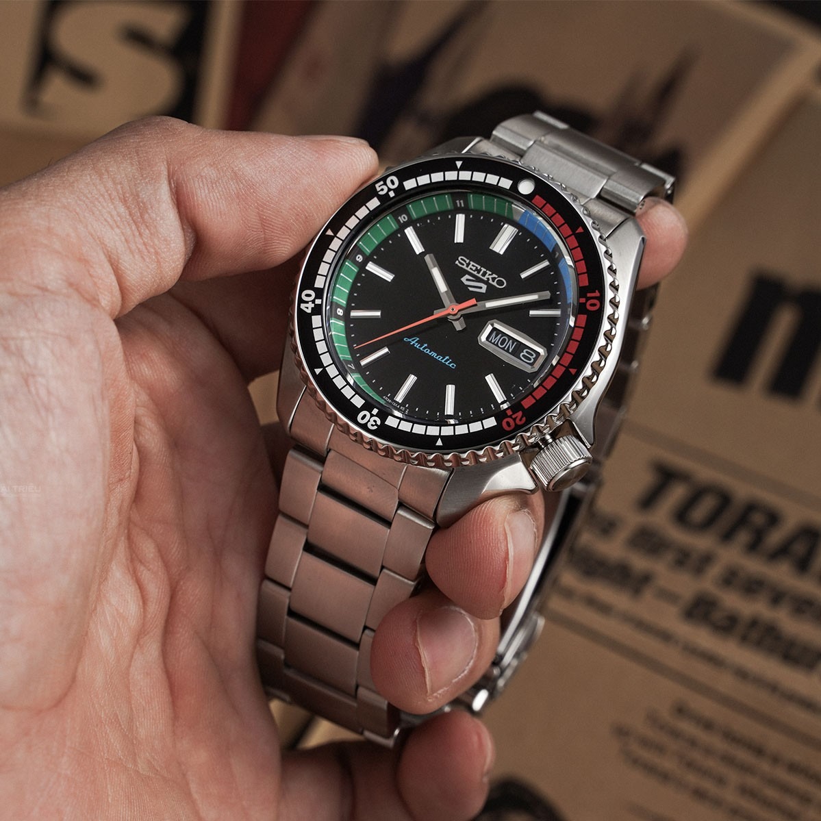 Seiko 5 Sports SRPK13K 7